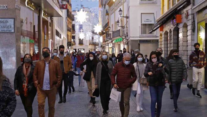 Andalucía suma 1.000 contagios y 93 fallecidos en 24 horas