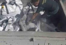Encuentran en Melilla varios migrantes dentro de cenizas tóxicas y vidrios rotos Encuentran en Melilla varios migrantes dentro de cenizas tóxicas y vidrios rotos
