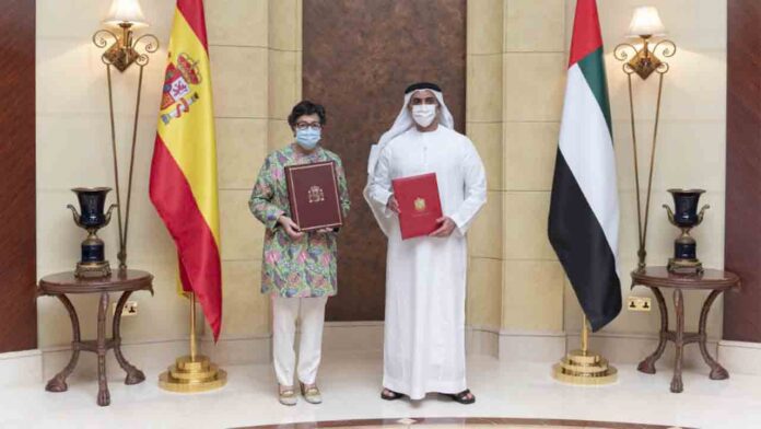 España y Emiratos firman un acuerdo de cooperación en materia de seguridad