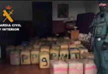 Incautados más de 3.000 kilos de hachís en Málaga y Cádiz Incautados más de 3.000 kilos de hachís en Málaga y Cádiz