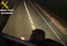 Investigado el conductor de un autobús que recorrió 33 Km usando el móvil Investigado el conductor de un autobús que recorrió 33 Km usando el móvil