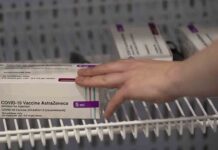 La vacuna de AstraZeneca llegará a España entre el 6 y el 8 de febrero La vacuna de AstraZeneca llegará a España entre el 6 y el 8 de febrero