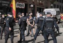 Un detenido de la CGT en la manifestación por la sanidad en Madrid Un detenido de la CGT en la manifestación por la sanidad en Madrid tras un enfrentamiento con un grupo neonazi