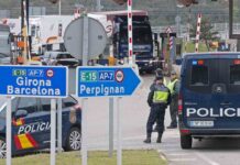 31 detenidos en La Junquera por viajar con PCR falsificados 31 detenidos en La Junquera por viajar con PCR falsificados