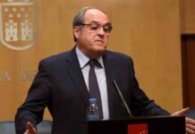 El PSOE nombra a Gabilondo como candidato a las elecciones de Madrid El PSOE nombra a Gabilondo como candidato a las elecciones de Madrid