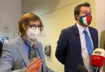 La fiscalía pide juzgar a Salvini por el bloqueo del Open Arms La fiscalía pide juzgar a Salvini por el bloqueo del Open Arms