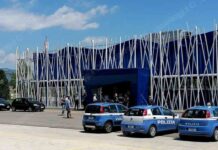 La policía italiana encuentra 30 millones de vacunas de AstraZeneca escondidas La policía italiana encuentra 30 millones de vacunas de AstraZeneca escondidas