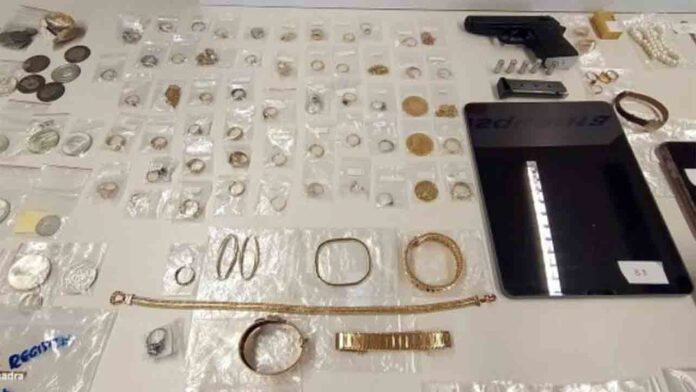 Desarticulada una organización en Tarragona especializada en robos de oro y joyas