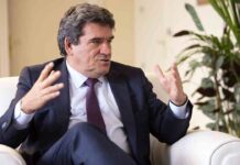 El Consejo de Ministros aprobará hoy el nuevo sistema de cotización de autónomos El Gobierno propone una cuota de autónomos de entre 90 y 1.220 euros al mes