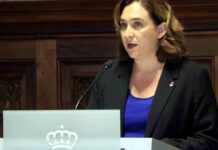 Colau pide iniciar una nueva etapa de diálogo después de los indultos Colau pide iniciar una nueva etapa de diálogo después de los indultos