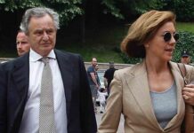 Imputados Cospedal y su marido por el espionaje a Bárcenas Imputados Cospedal y su marido por el espionaje a Bárcenas