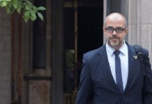 La fiscalía pide seis años de cárcel para Buch por la escolta de Puigdemont La fiscalía pide seis años de cárcel para Buch por la escolta de Puigdemont