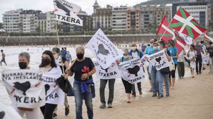 Tres presos vascos serán acercados a Euskadi