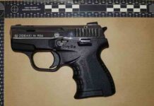 Guardia Civil y policía holandesa detienen a un radical por tráfico de armas en Rotterdam Guardia Civil y policía holandesa detienen a un radical por tráfico de armas en Rotterdam