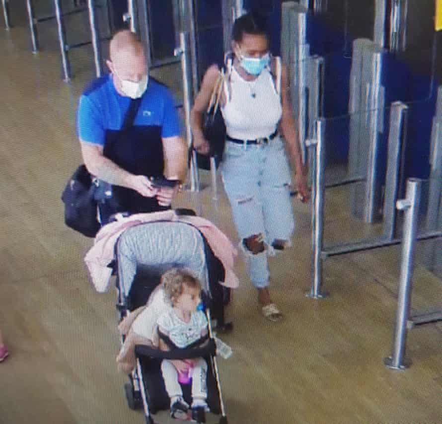 La policía busca en Alicante a una niña de 2 años secuestrada en Glasgow