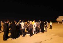 Llega a Madrid el avión procedente de Afganistán, con sólo 55 pasajeros Llega a Madrid el avión procedente de Afganistán, con sólo 55 pasajeros