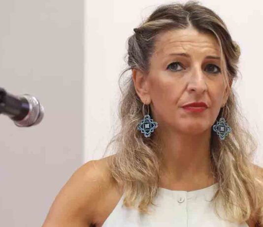 Yolanda Díaz: ‘Tenemos que intervenir en los precios de la energía y regularlos’ Yolanda Díaz: 'Tenemos que intervenir en los precios de la energía y regularlos'