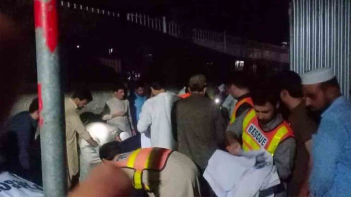 Un tiroteo en un funeral en Pakistán deja ocho muertos y doce heridos