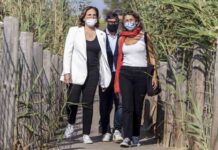 Yolanda Díaz celebra que no se amplíe el aeropuerto de El Prat: ‘Es un proyecto invasivo y depredador’ Yolanda Díaz celebra que no se amplíe el aeropuerto de El Prat