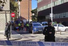 Abatido un hombre que amenazaba con un cuchillo a viandantes en Villaverde Abatido un hombre que amenazaba con un cuchillo a viandantes en Villaverde