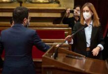 Aragonés pacta con los comunes y rompe el bloque independentista Aragonés pacta con los comunes y rompe el bloque independentista