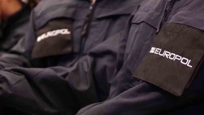 La UE impulsa la cooperación policial a través de las fronteras