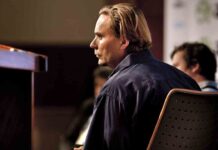 Nuevos cargos por fraude electrónico contra el ex director de seguridad de Uber Nuevos cargos por fraude electrónico contra el ex director de seguridad de Uber