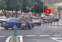 El Seprona busca a un hombre que llevaba a un poni atado a su coche en Almería El Seprona busca a un hombre que llevaba a un poni atado a su coche en Almería
