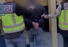 Detenido un fugitivo que quebrantó su condena en prisión por asesinato La Policía Nacional detiene a un fugitivo buscado por quebrantar su condena en prisión por asesinato