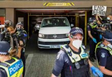 Djokovic será deportado de Australia después de perder la última apelación Un juez de Australia restablece la visa de Djokovic y ordena la liberación