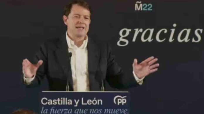El PP gana en Castilla y León, pero necesita a la ultraderecha