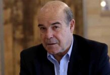 Antonio Resines es dado de alta tras 48 días ingresado por Covid Antonio Resines es dado de alta tras 48 días ingresado por Covid