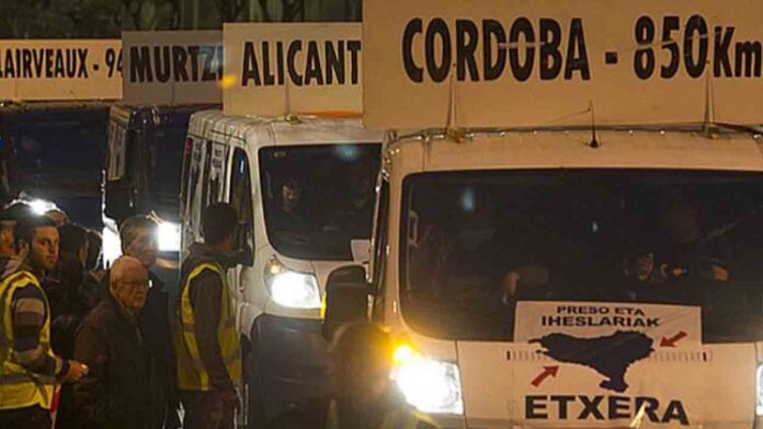 Otros seis presos vascos serán llevados a Euskadi