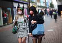 La mascarilla al aire libre dejará de ser obligatoria a partir del 10 de febrero La mascarilla al aire libre dejará de ser obligatoria a partir del 10 de febrero
