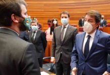 El PP pacta con Vox en Castilla y León para gobernar en coalición El PP pacta con Vox en Castilla y León para gobernar en coalición