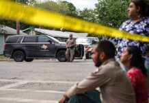 19 niños muertos y dos adultos en un tiroteo en una escuela de Texas 19 niños muertos y dos adultos en un tiroteo en una escuela de Texas