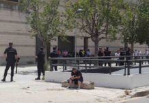 Libertad vigilada para los cinco detenidos por la violación de dos menores en Burjassot Libertad vigilada para los cinco detenidos por la violación de dos menores en Burjassot