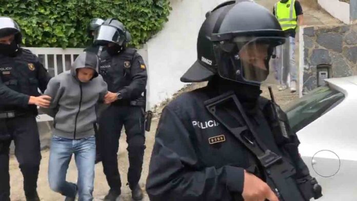 Tres detenidos en una macrooperación contra el tráfico de marihuana en Tarragona y Girona