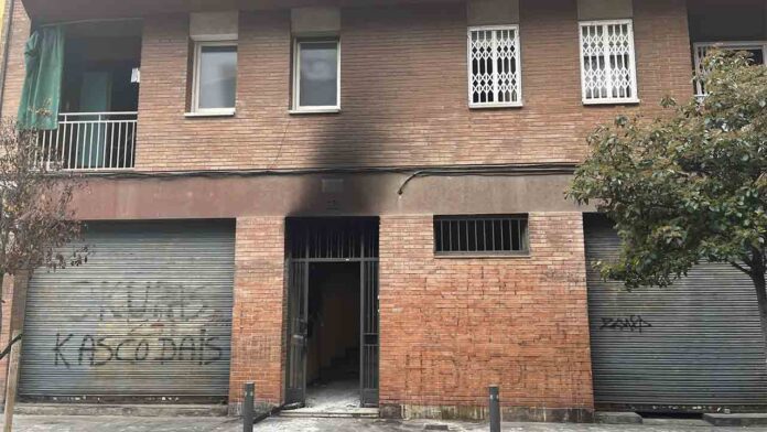 Tres muertos y un herido grave en un incendio en Santa Coloma de Gramenet