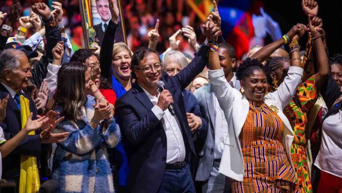Gustavo Petro gana las elecciones en Colombia
