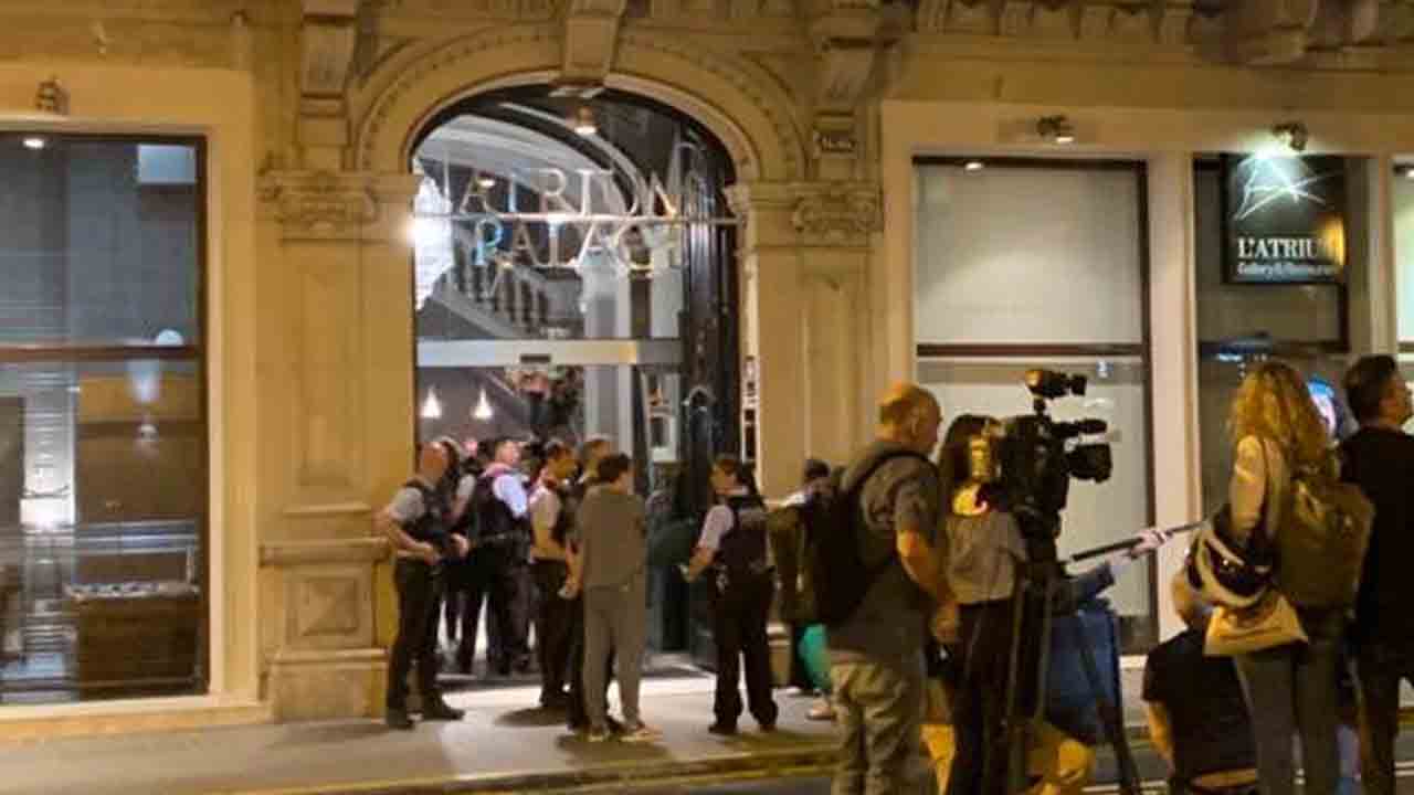Liberan a un hombre secuestrado en un hotel del centro de Barcelona