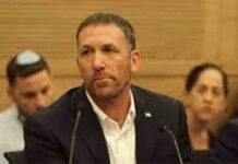 Viceministro israelí: “Si pudiese apretar un botón para hacer desaparecer a los árabes, lo haría” Viceministro israelí: “Si pudiese apretar un botón para hacer desaparecer a los árabes, lo haría”