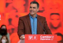 El PSOE tumba la ley para crear un impuesto a los ricos El PSOE tumba la ley para crear un impuesto a los ricos