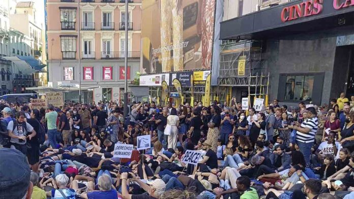 Concentración en Madrid contra la masacre de Melilla