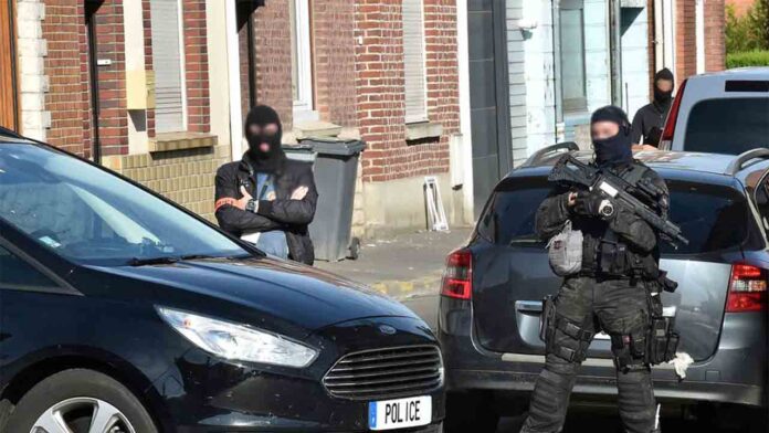 Detienen a un joven de ultraderecha en Francia que planeaba un atentado terrorista