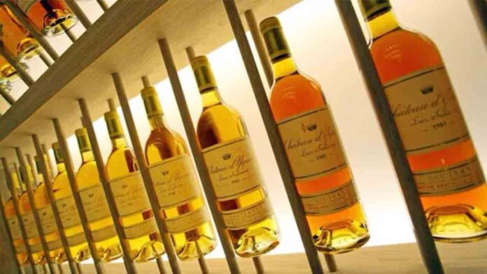 Detenidos por robar 45 botellas de vino en el Restaurant Atrio, valoradas en 1,6 millones de euros