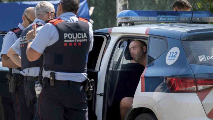 Detienen a un hombre acusado de asesinar a su madre en Girona