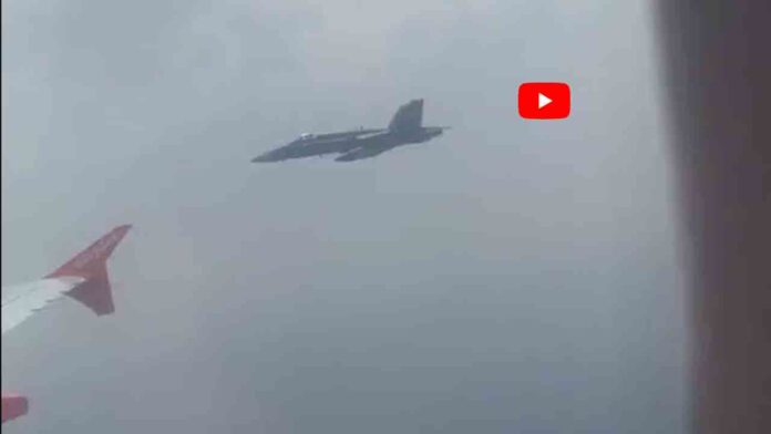 Un caza del ejército escolta un avión hasta Menorca por una falsa amenaza de bomba