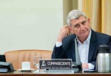 Pérez Tornero renuncia como presidente y consejero de RTVE Pérez Tornero renuncia como presidente y consejero de RTVE