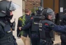 Desalojan a los activistas contra los fondos buitre en el evento The District Desalojan a los activistas contra los fondos buitre en el evento The District